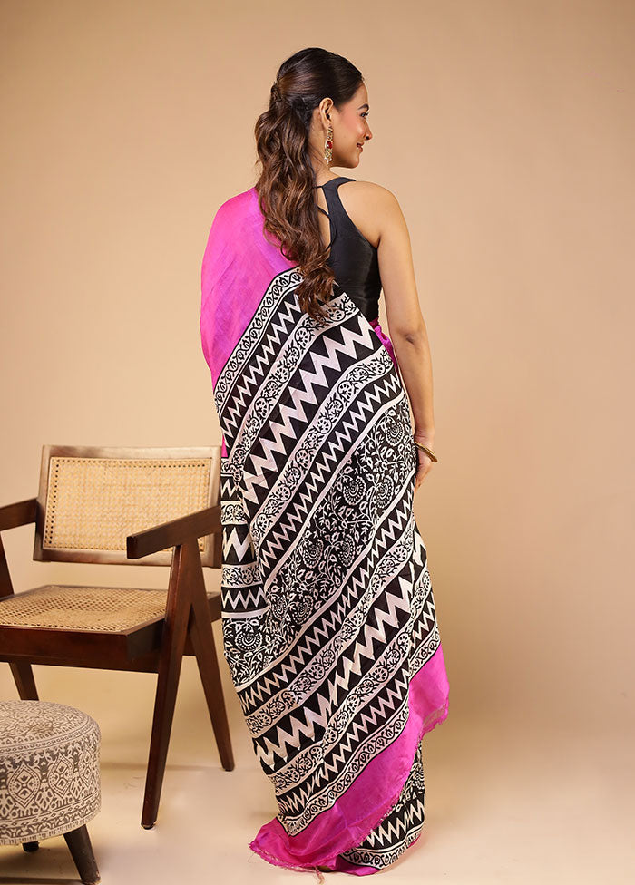 Magenta Printed Pure Silk Saree With Blouse Piece
