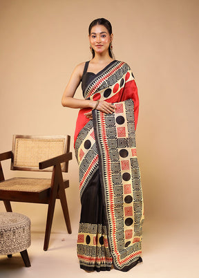 Red Printed Pure Silk Saree With Blouse Piece