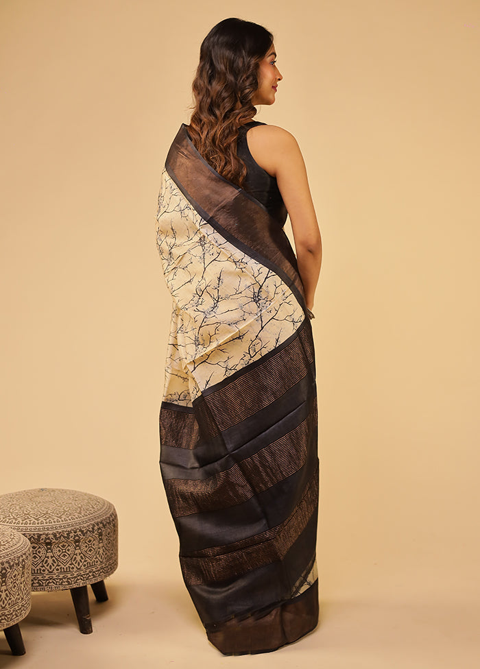 Cream Tussar Silk Saree With Blouse Piece