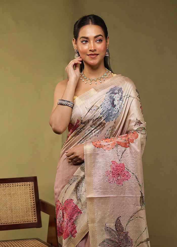 Cream Tussar Silk Saree With Blouse Piece