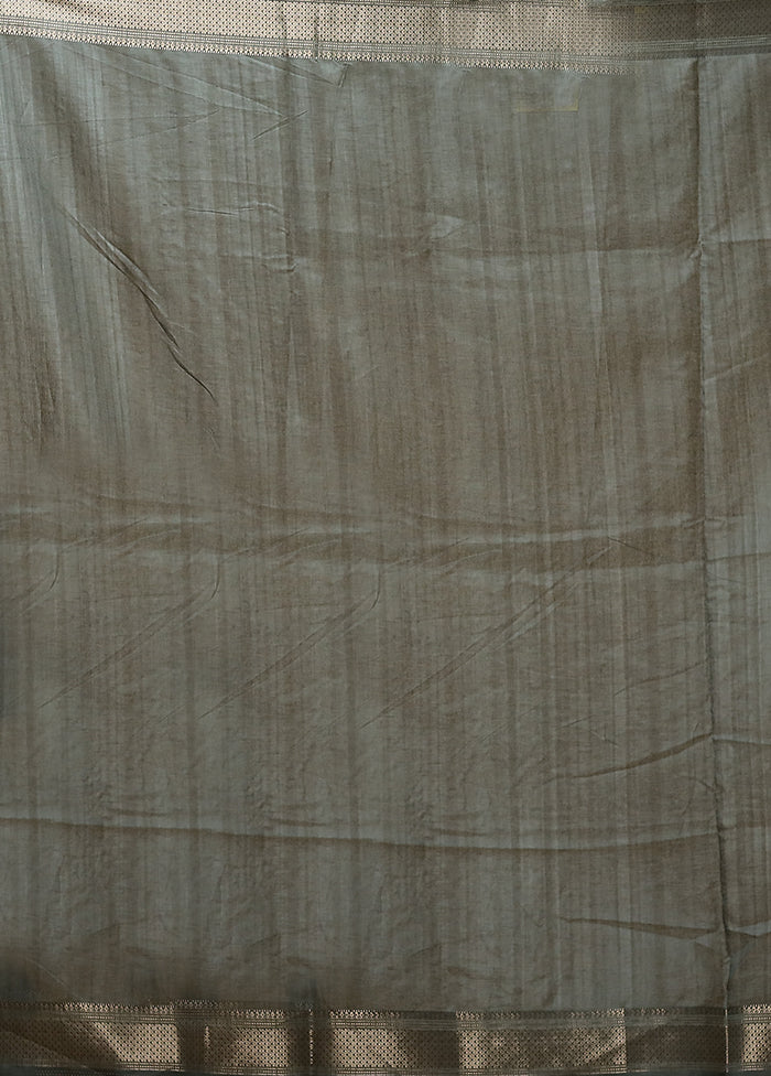 Cream Tussar Silk Saree With Blouse Piece