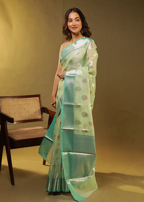 Green Cotton Saree With Blouse Piece