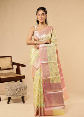 Yellow Cotton Saree With Blouse Piece
