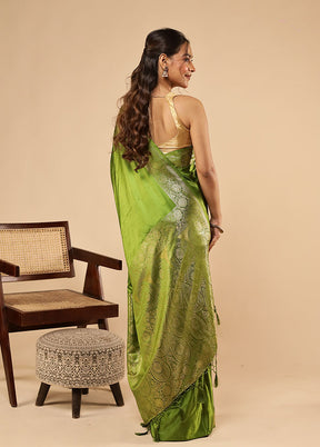 Green Dupion Silk Saree With Blouse Piece