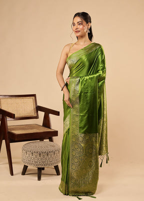 Green Dupion Silk Saree With Blouse Piece