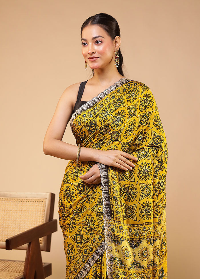 Green Printed Pure Silk Saree Without Blouse Piece
