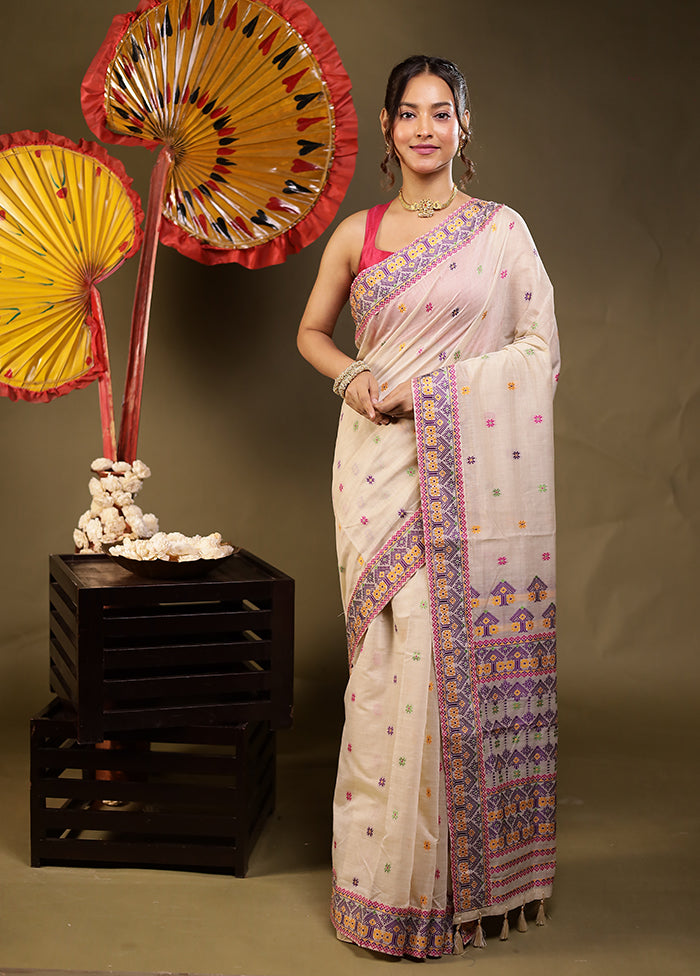 Cream Assam Silk Saree With Blouse Piece