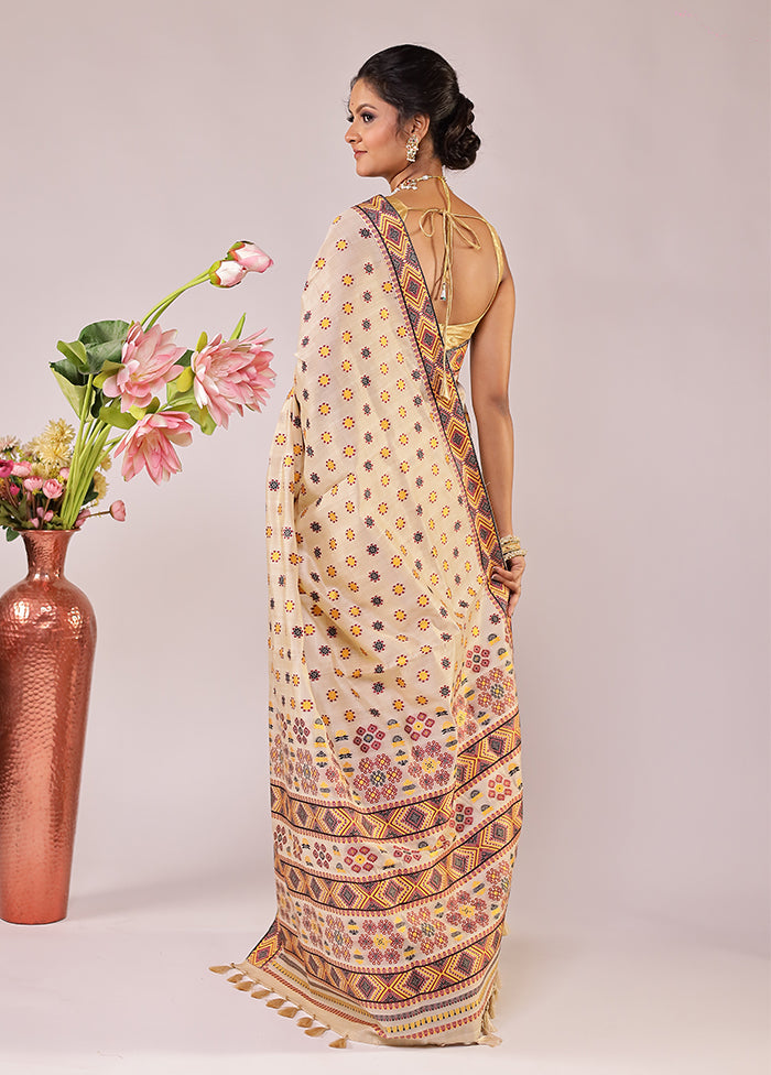 Cream Assam Silk Saree With Blouse Piece