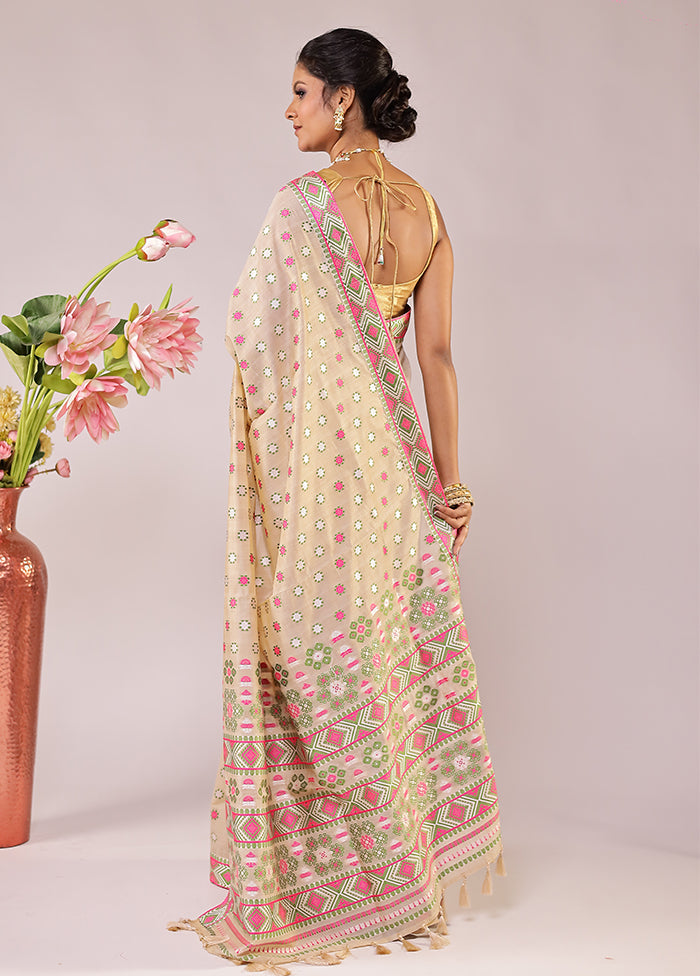 Cream Assam Silk Saree With Blouse Piece