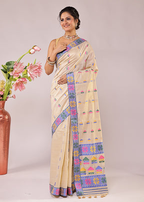 Cream Assam Silk Saree With Blouse Piece