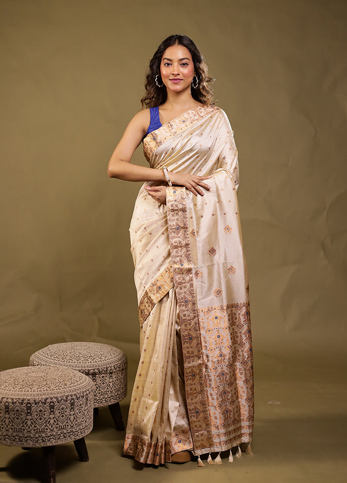 Cream Assam Silk Saree With Blouse Piece