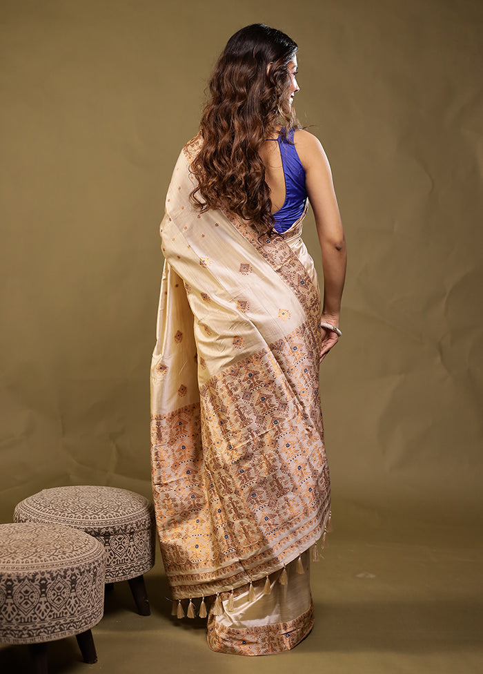 Cream Assam Silk Saree With Blouse Piece