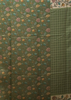 Green Cotton Saree With Blouse Piece