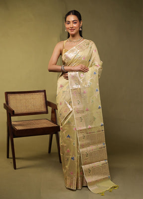 Green Kora Silk Saree With Blouse Piece