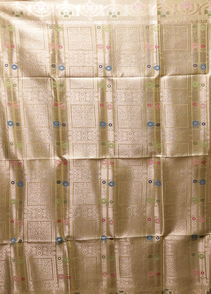 Green Kora Silk Saree With Blouse Piece