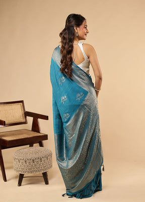 Green Dupion Silk Saree With Blouse Piece