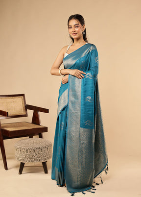 Green Dupion Silk Saree With Blouse Piece