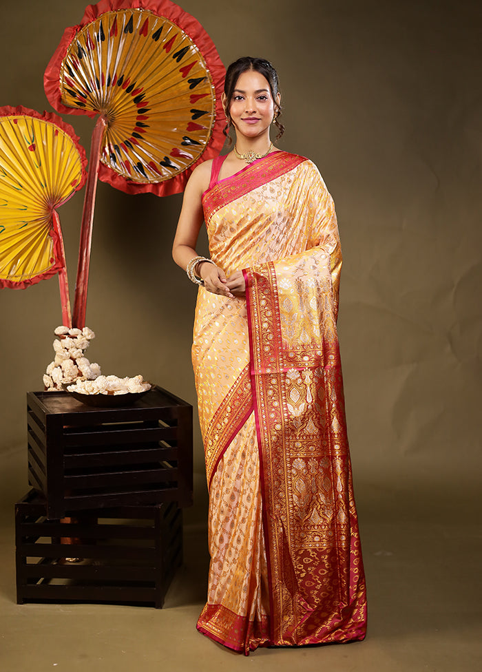 Pink Tanchoi Silk Saree With Blouse Piece