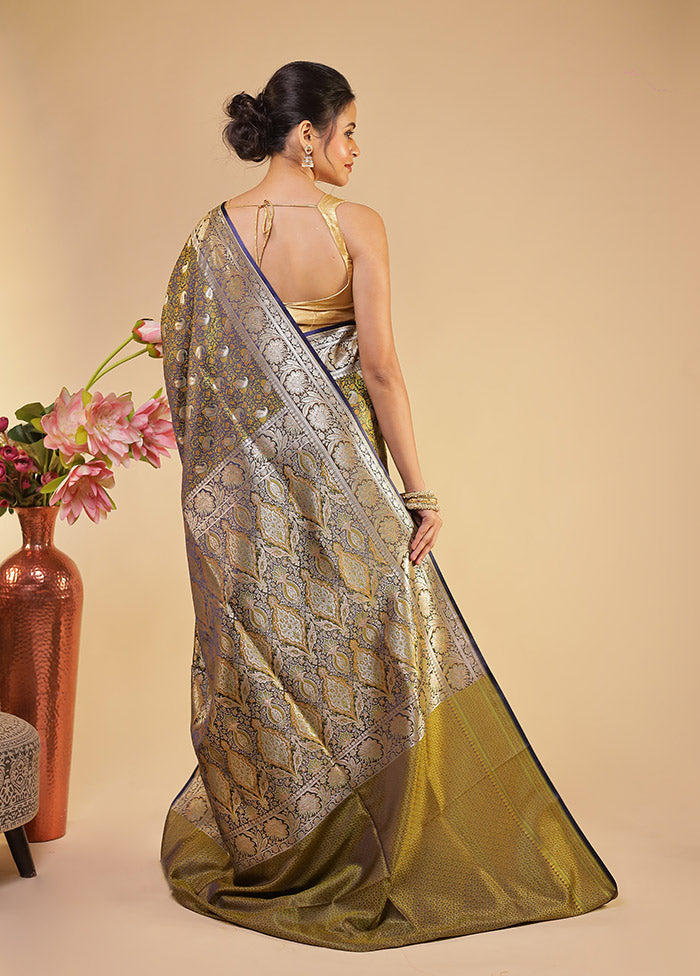 Blue Tanchoi Silk Saree With Blouse Piece