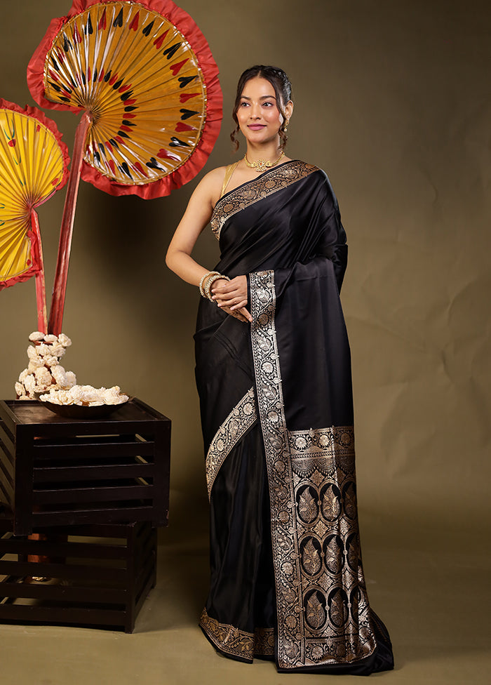Black Banarasi Silk Saree With Blouse Piece