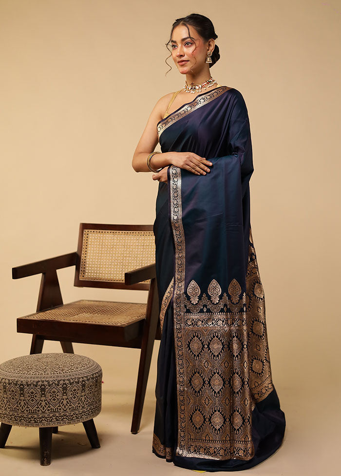Green Banarasi Silk Saree With Blouse Piece