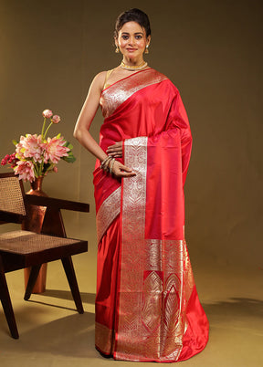 Red Banarasi Silk Saree With Blouse Piece
