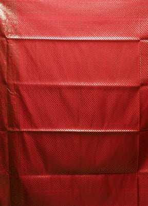 Red Banarasi Silk Saree With Blouse Piece