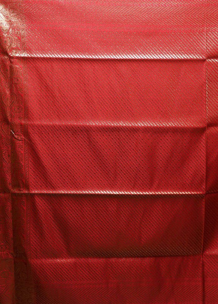 Red Banarasi Silk Saree With Blouse Piece