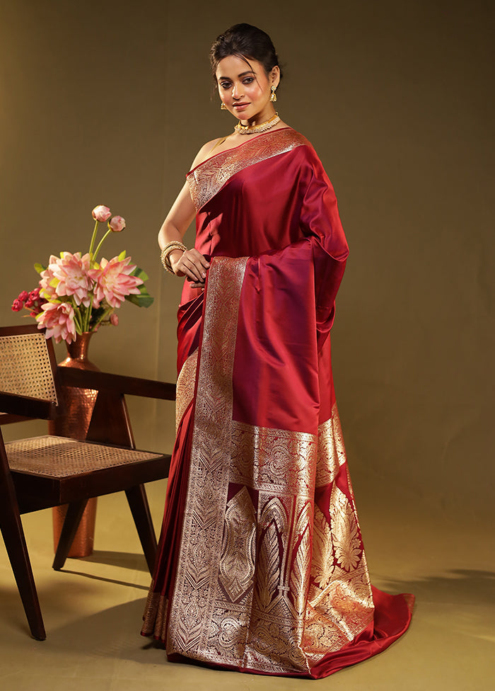 Red Banarasi Silk Saree With Blouse Piece