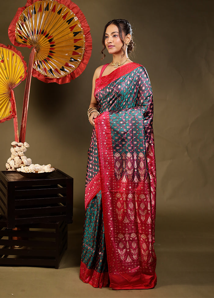 Green Tanchoi Silk Saree With Blouse Piece