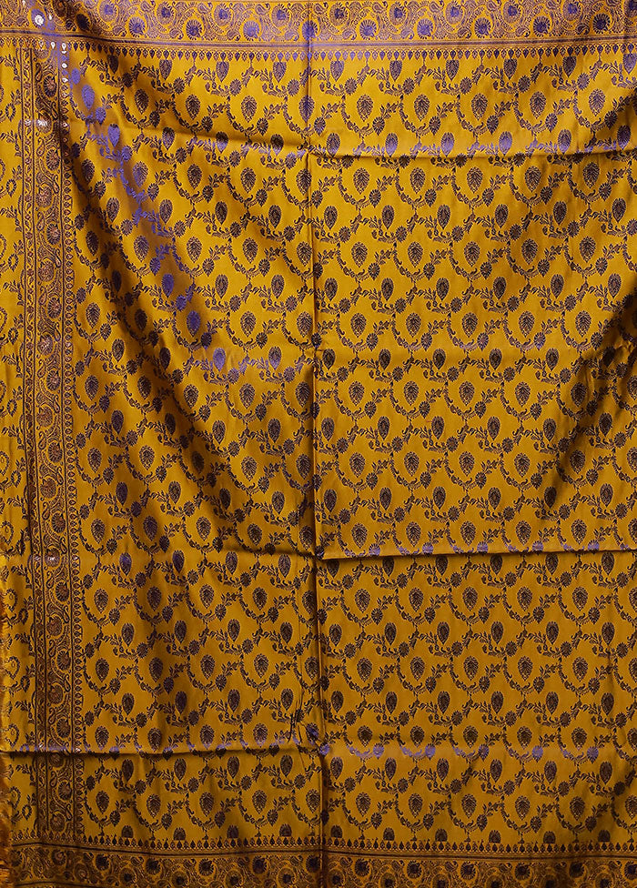 Blue Tanchoi Silk Saree With Blouse Piece