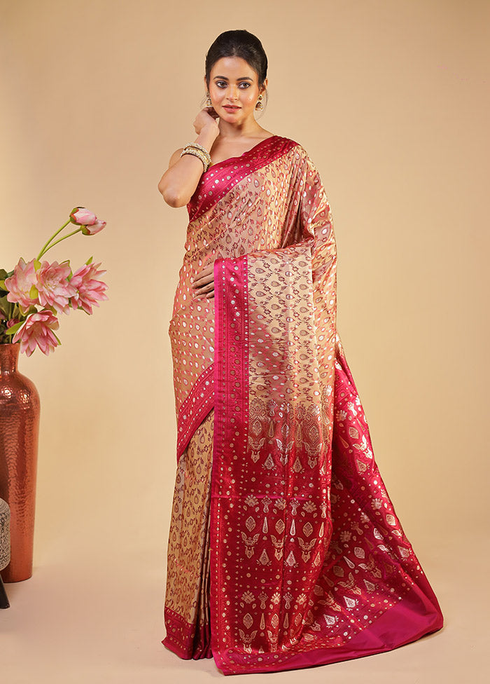 Cream Tanchoi Silk Saree With Blouse Piece
