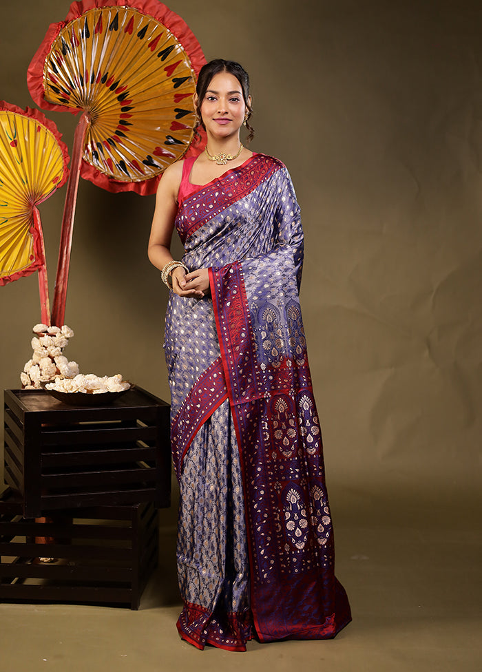Grey Tanchoi Silk Saree With Blouse Piece