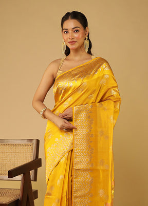 Yellow Dupion Silk Saree With Blouse Piece