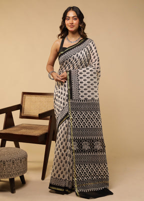 White Chanderi Silk Saree With Blouse Piece