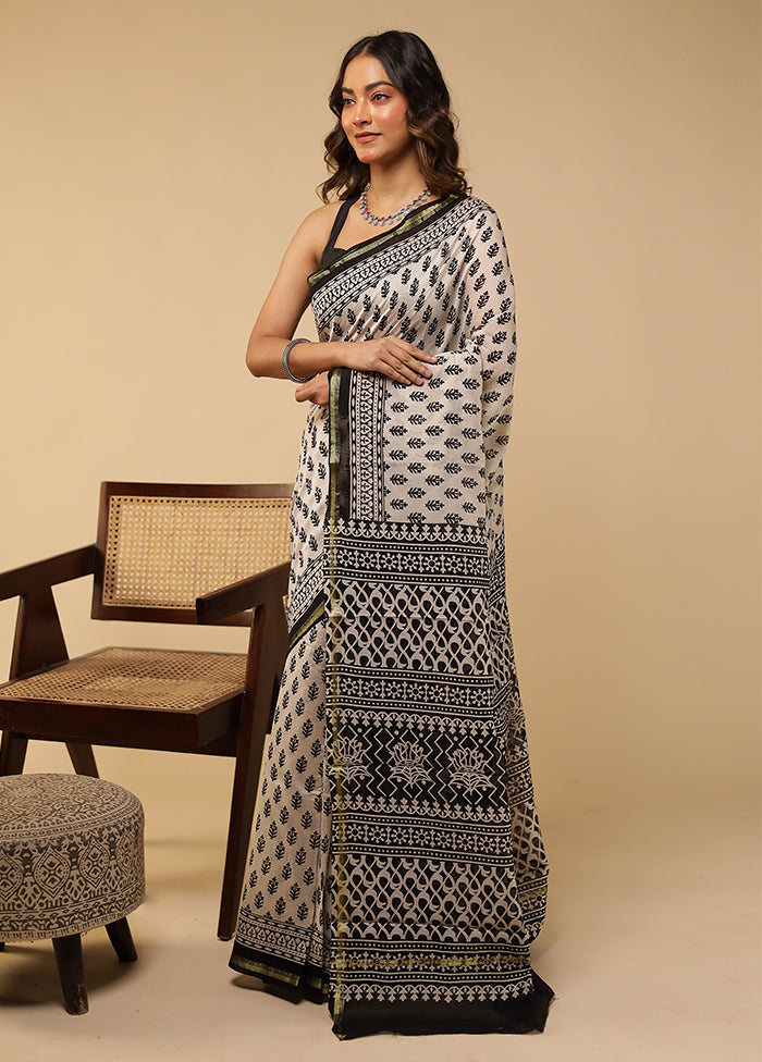 White Chanderi Silk Saree With Blouse Piece