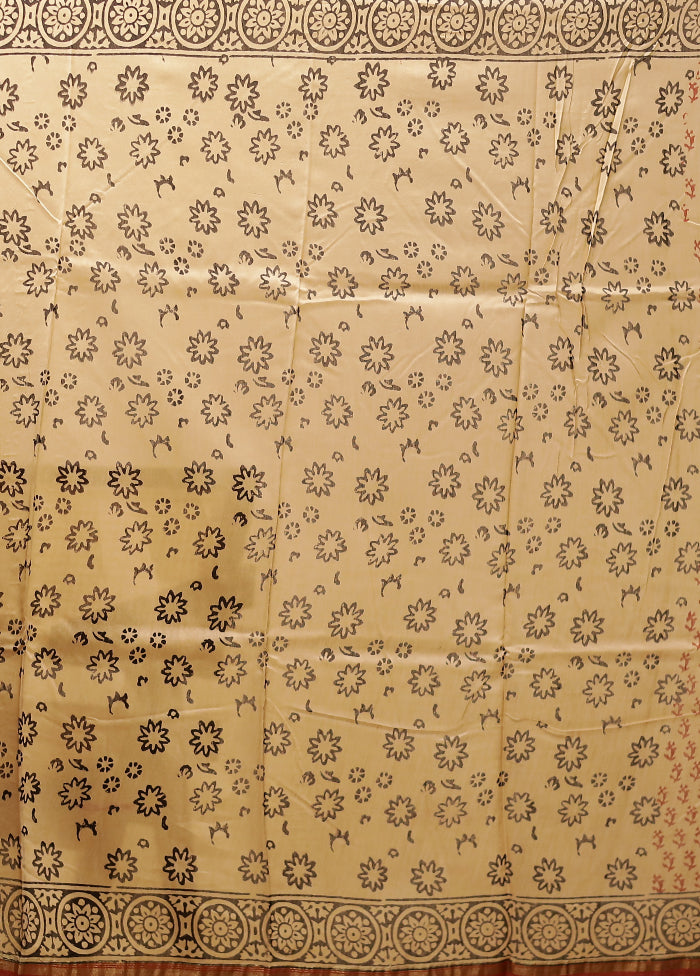 Cream Chanderi Silk Saree With Blouse Piece