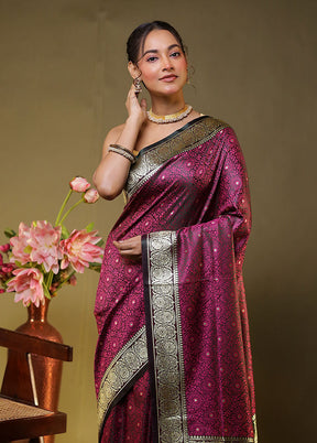 Maroon Tanchoi Silk Saree With Blouse Piece