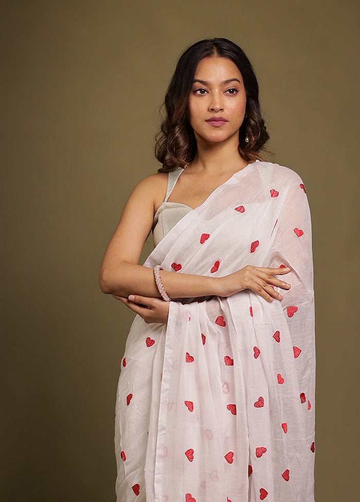 White Matka Silk Saree With Blouse Piece