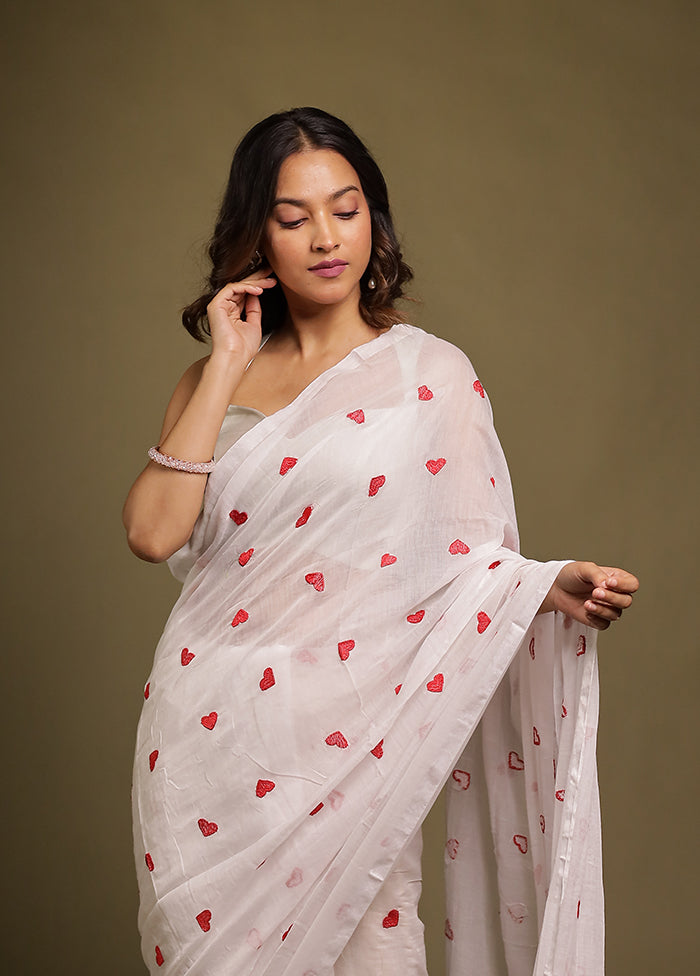 White Mulmul Cotton Saree Without Blouse Piece