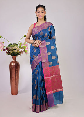 Blue Cotton Saree With Blouse Piece