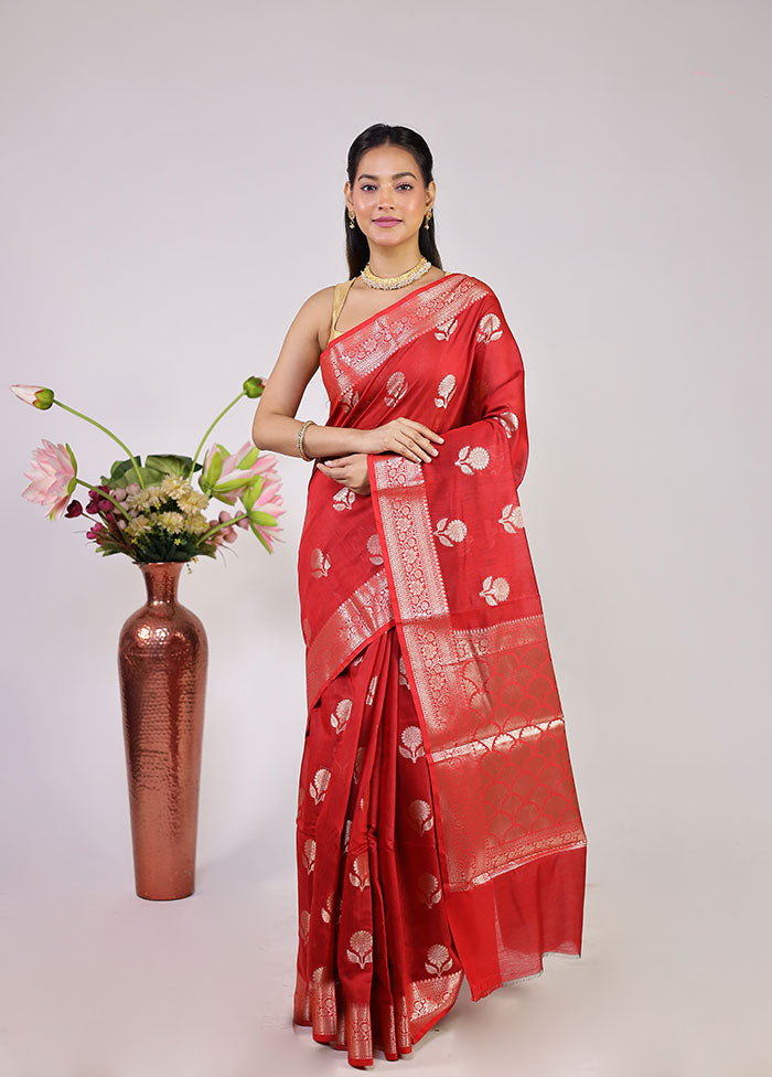 Red Cotton Saree With Blouse Piece