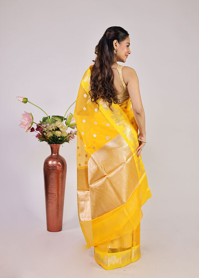 Yellow Organza Saree With Blouse Piece