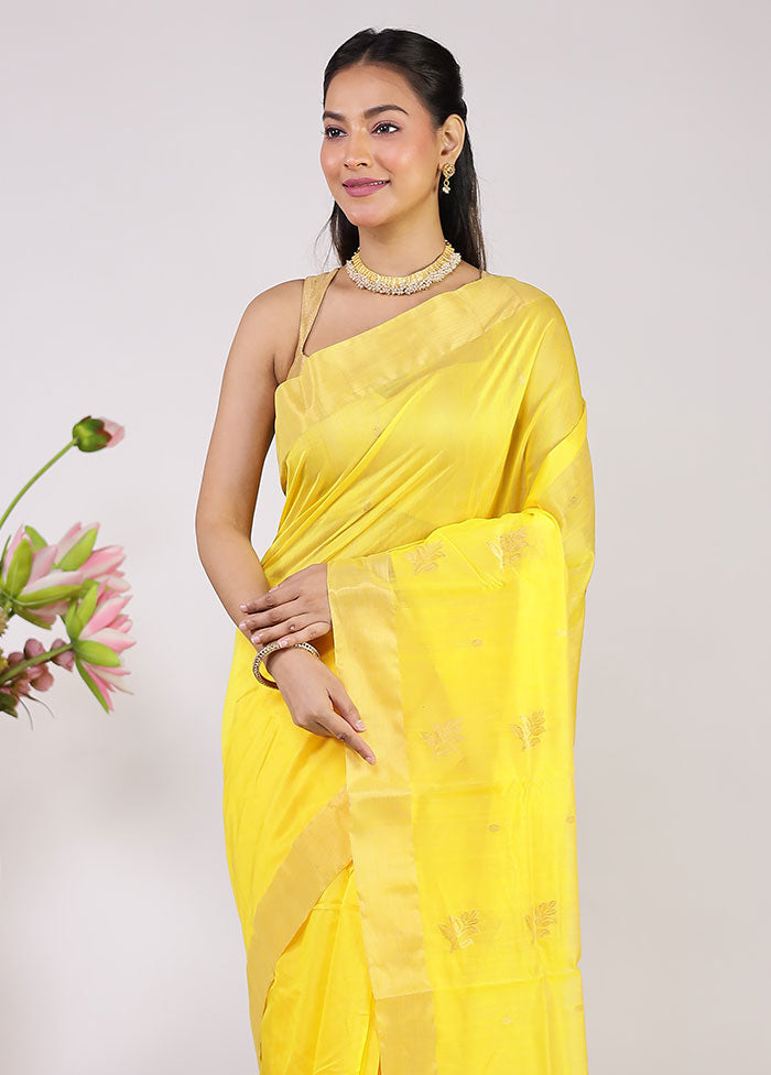 Yellow Chanderi Silk Saree With Blouse Piece