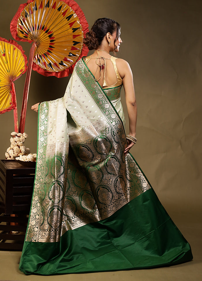 Green Banarasi Silk Saree With Blouse Piece