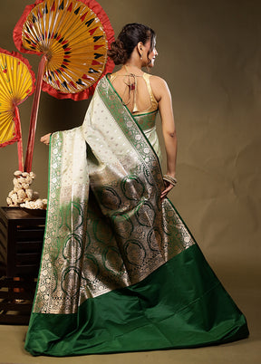 Green Banarasi Silk Saree With Blouse Piece