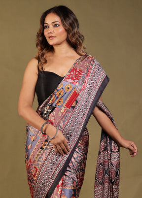 Multicolor Printed Silk Saree With Blouse Piece