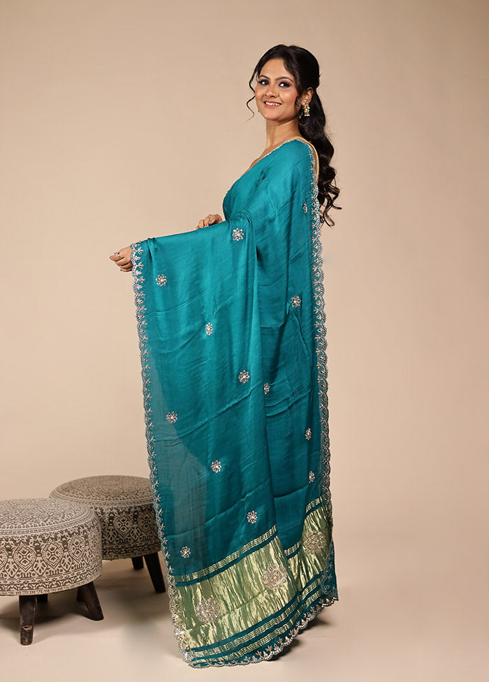 Blue Printed Pure Silk Saree With Blouse Piece