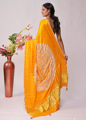 Yellow Printed Pure Silk Saree With Blouse Piece