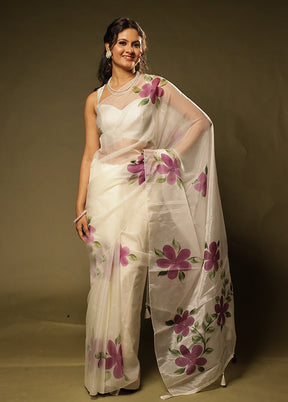 Shankhnaad Duo – Red Banarasi & White Organza Sarees